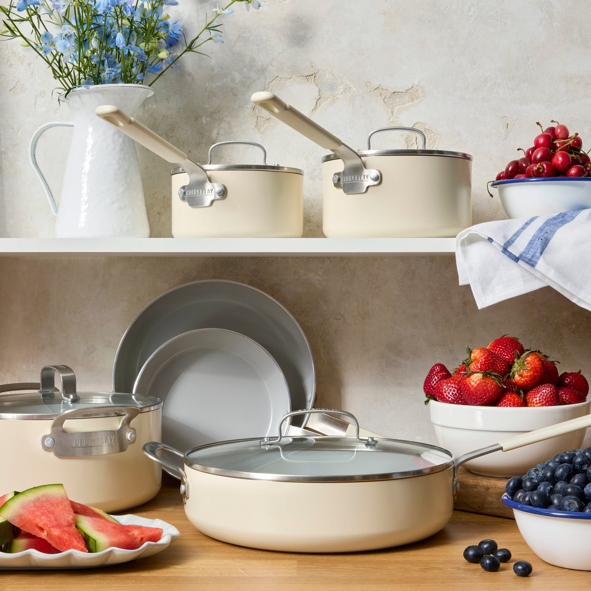 Bobby Flay by GreenPan Professional Ceramic Nonstick 10 Frypan | Cream - Image 9
