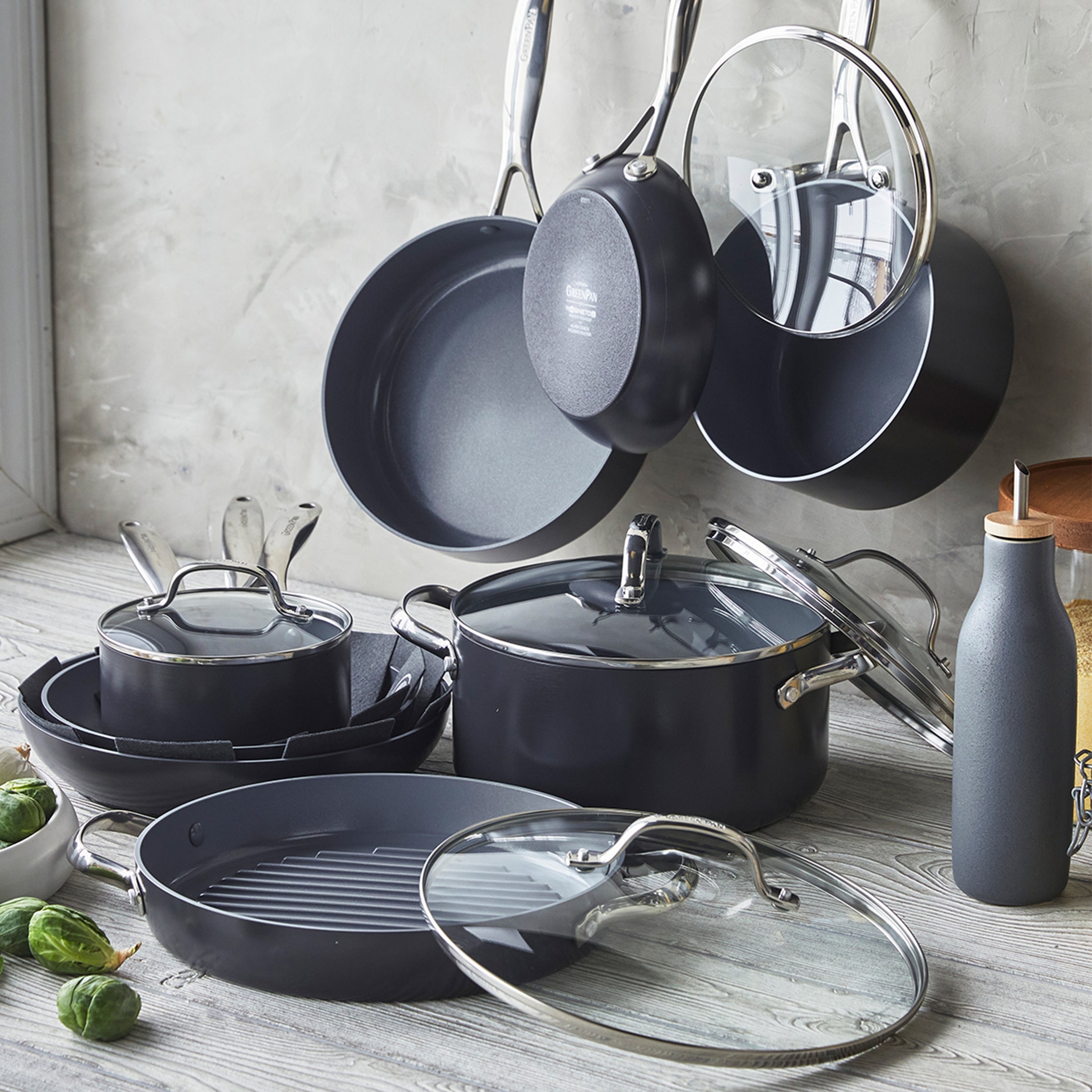 Valencia Pro Ceramic Nonstick 13-Piece Cookware Set - Image 2
