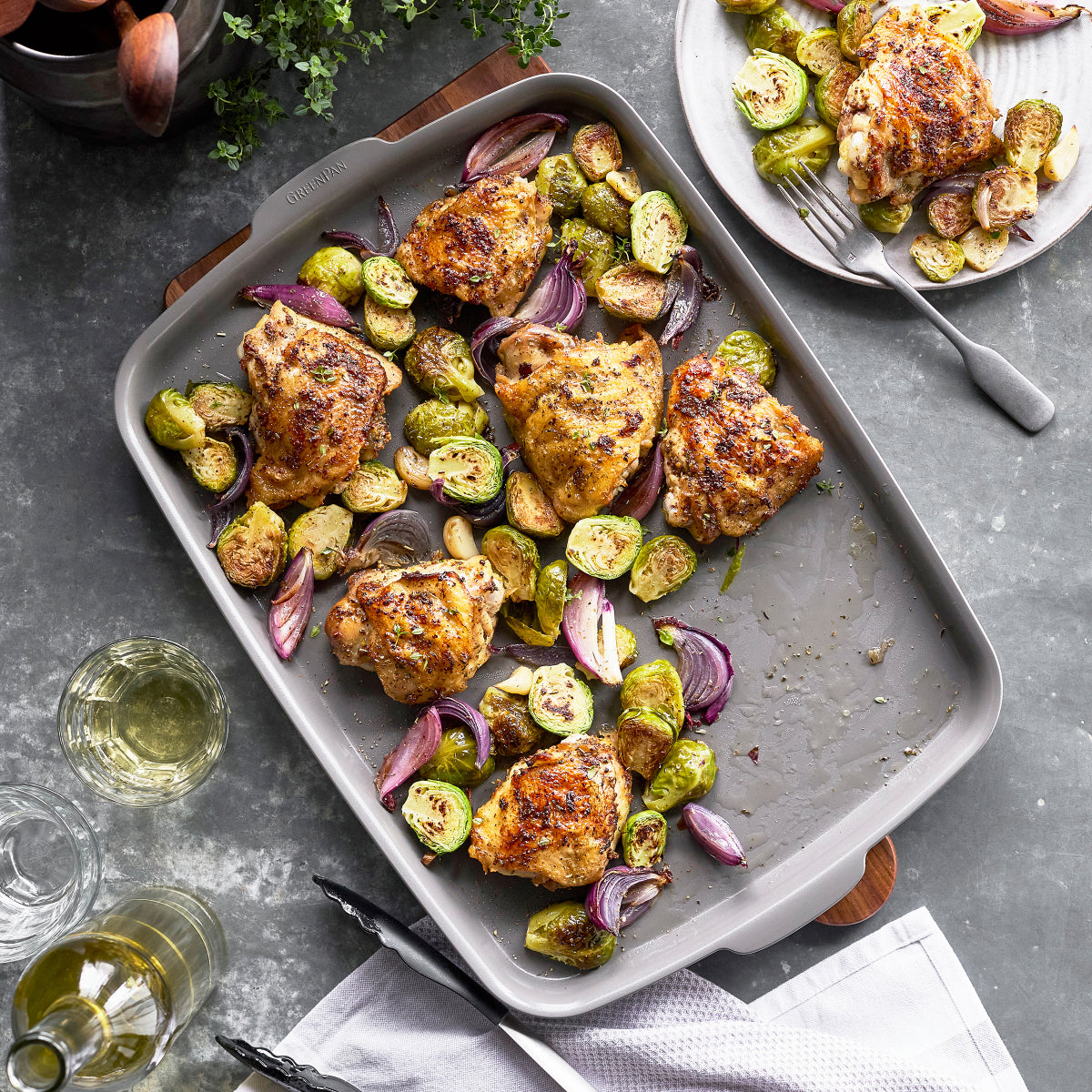Premiere Ovenware Ceramic Nonstick 18 x 13 Half Sheet Pan Set | Gray - Image 6