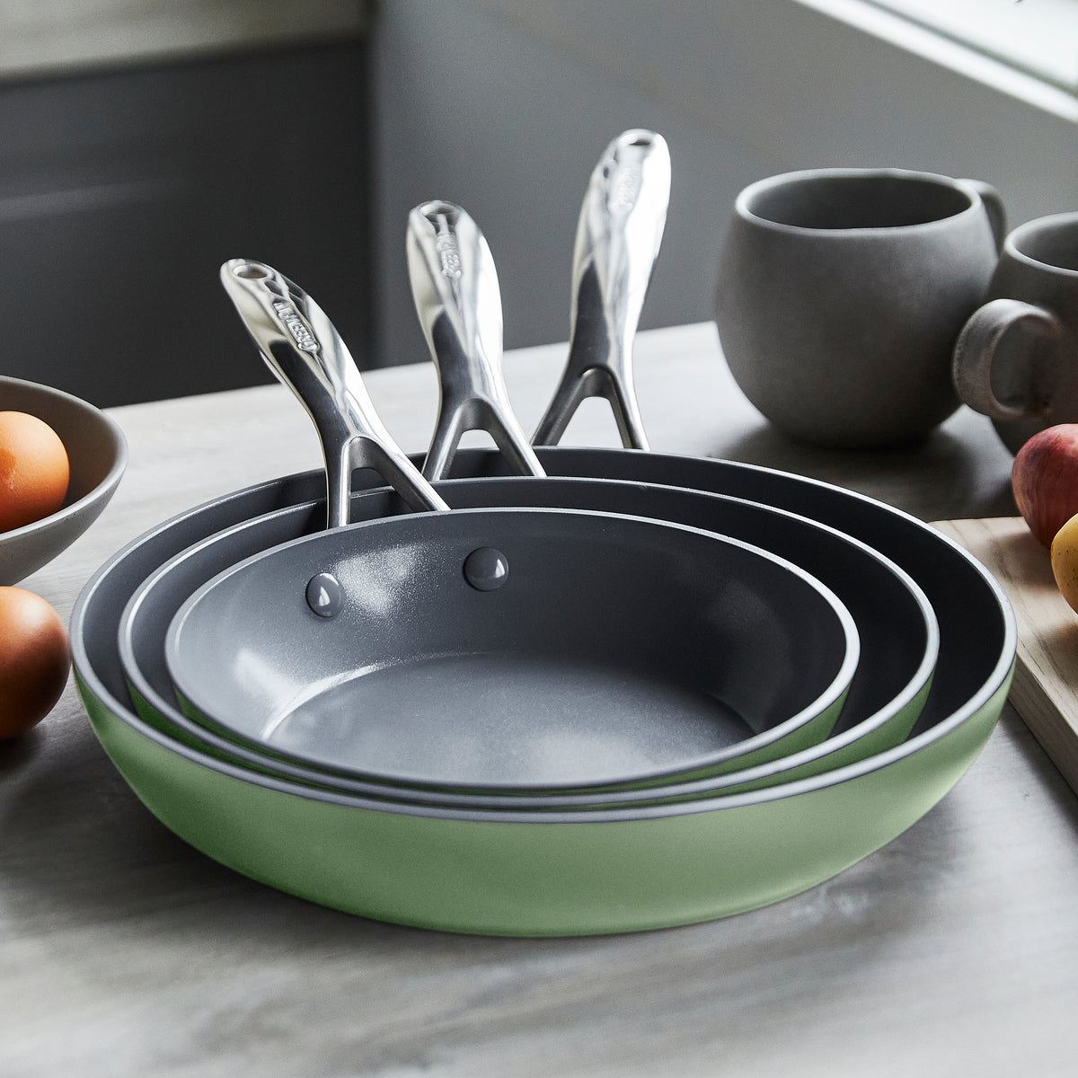 Valencia Pro Ceramic Nonstick 8. 9.5. and 11 Frypan Set | Sage - Image 10