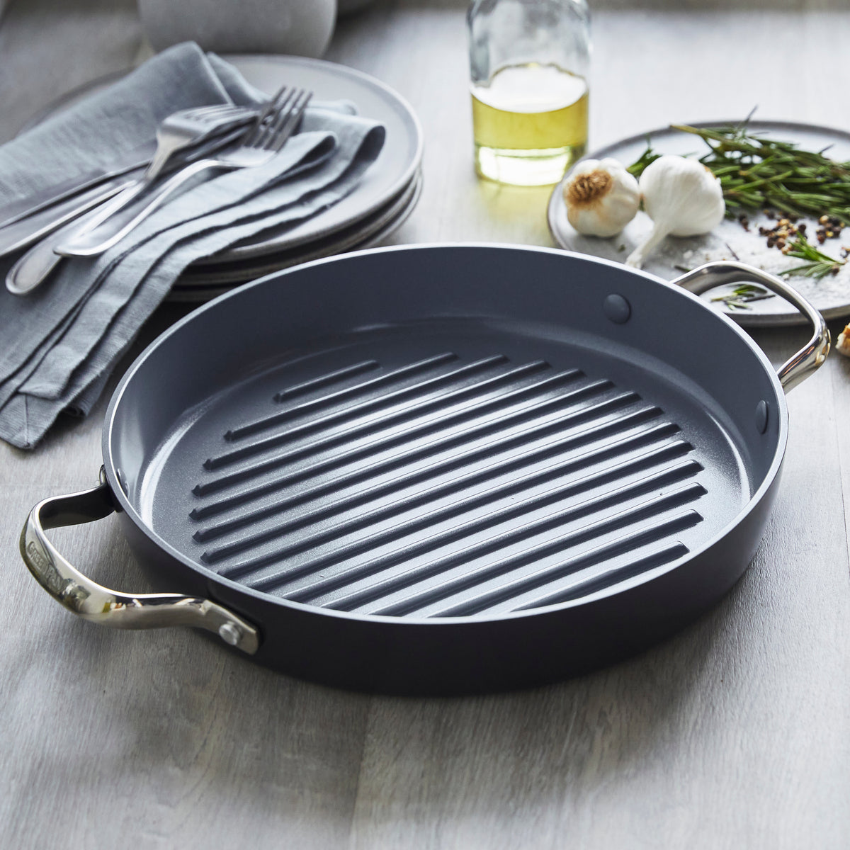 Valencia Pro Ceramic Nonstick 11 Round Grill Pan - Image 2