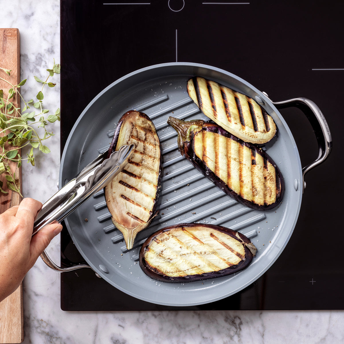 Valencia Pro Ceramic Nonstick 11 Round Grill Pan - Image 6