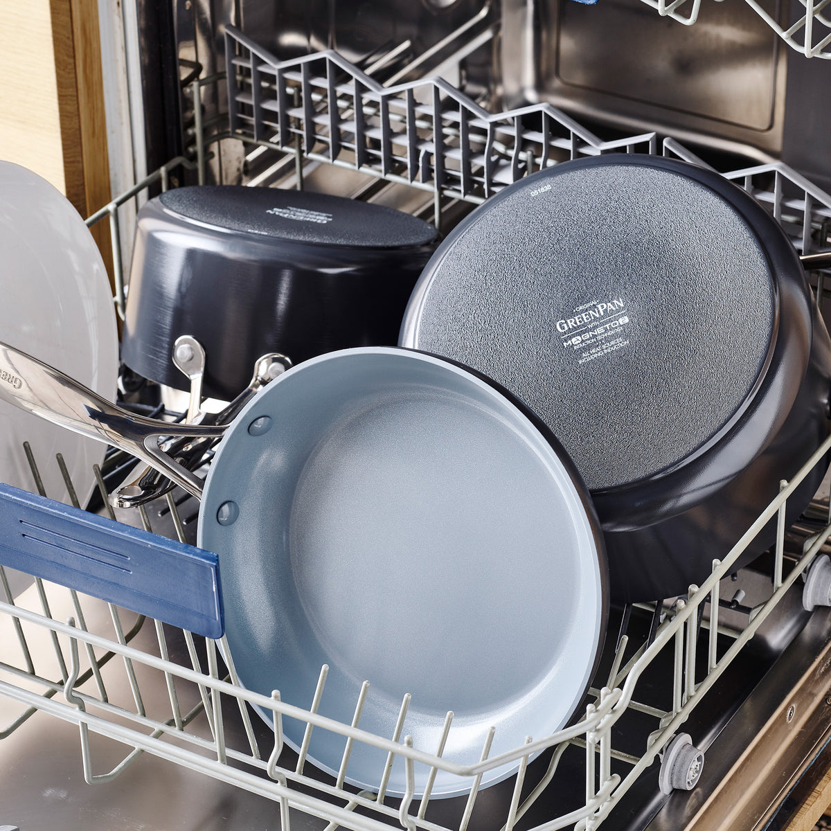 Valencia Pro Ceramic Nonstick 8. 9.5. and 11 Frypan Set | Gray - Image 9