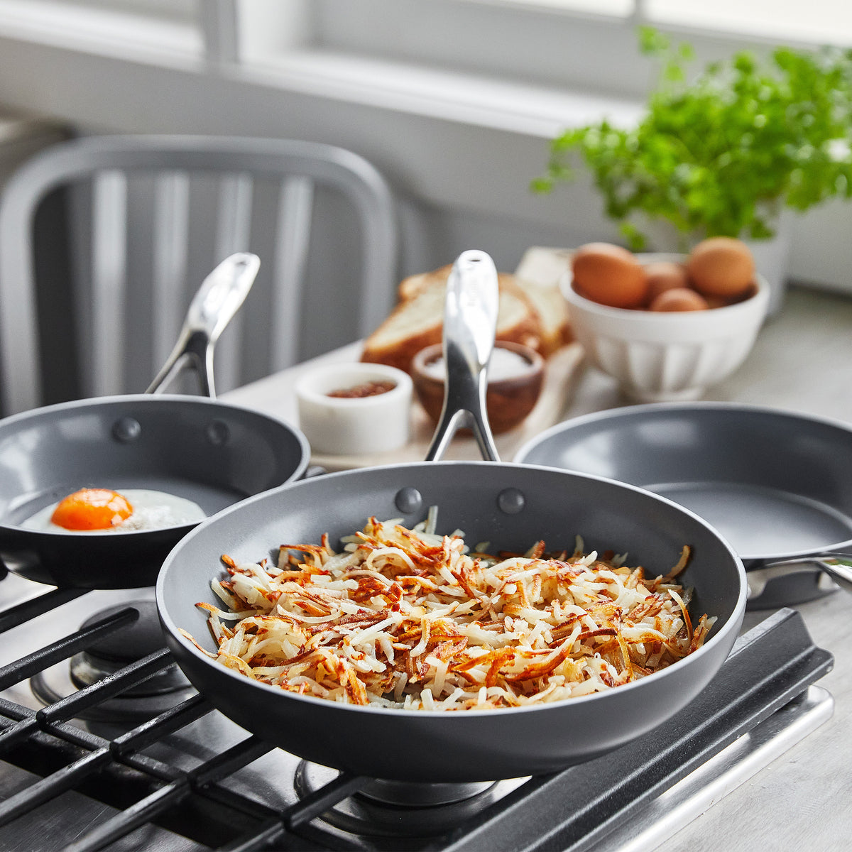 Valencia Pro Ceramic Nonstick 23-Piece Cookware Set - Image 4