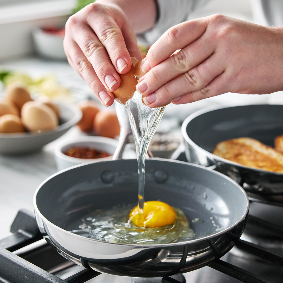 Valencia Pro Stainless Steel 8 and 10 Frypan Set - Image 6