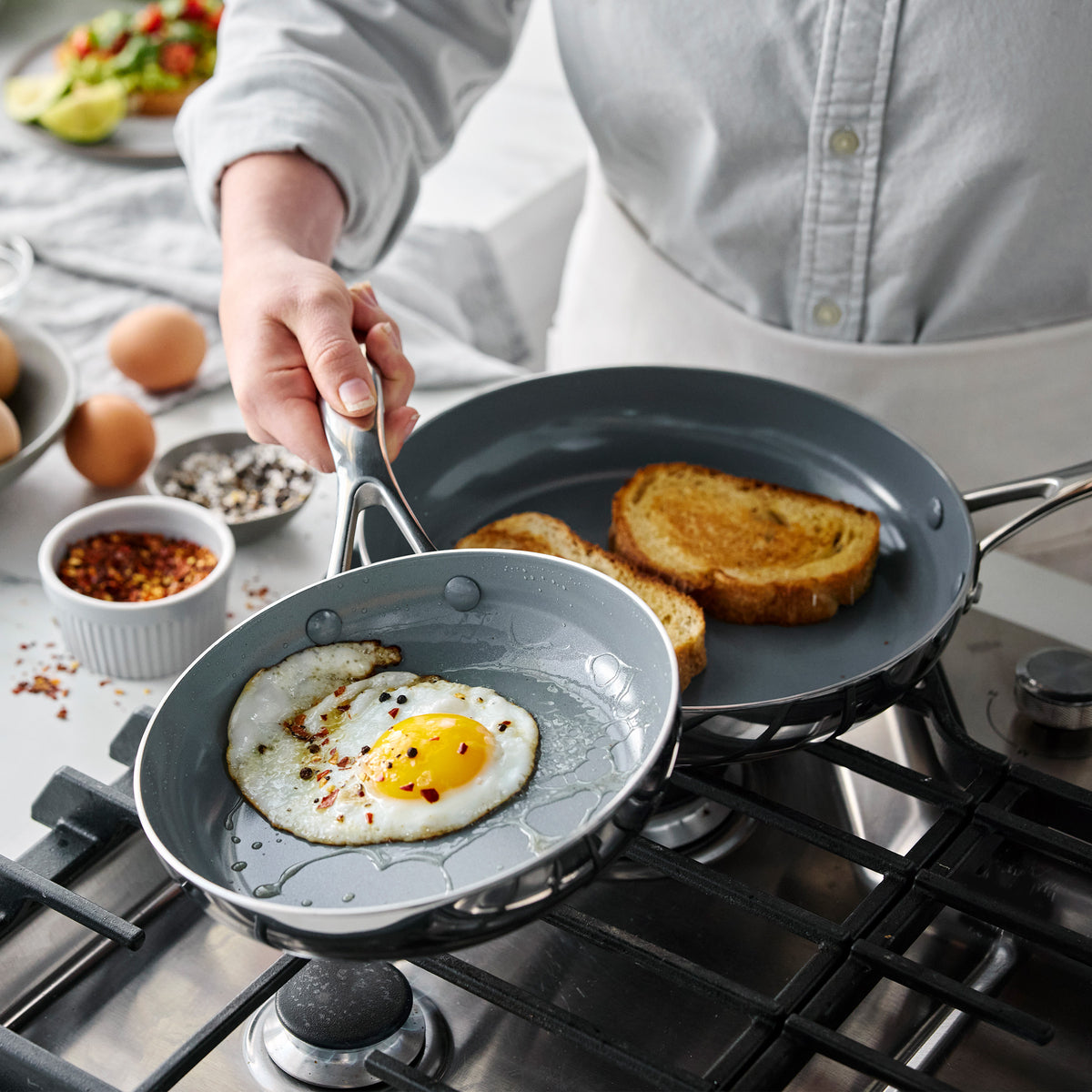 Valencia Pro Stainless Steel 8 and 10 Frypan Set - Image 4