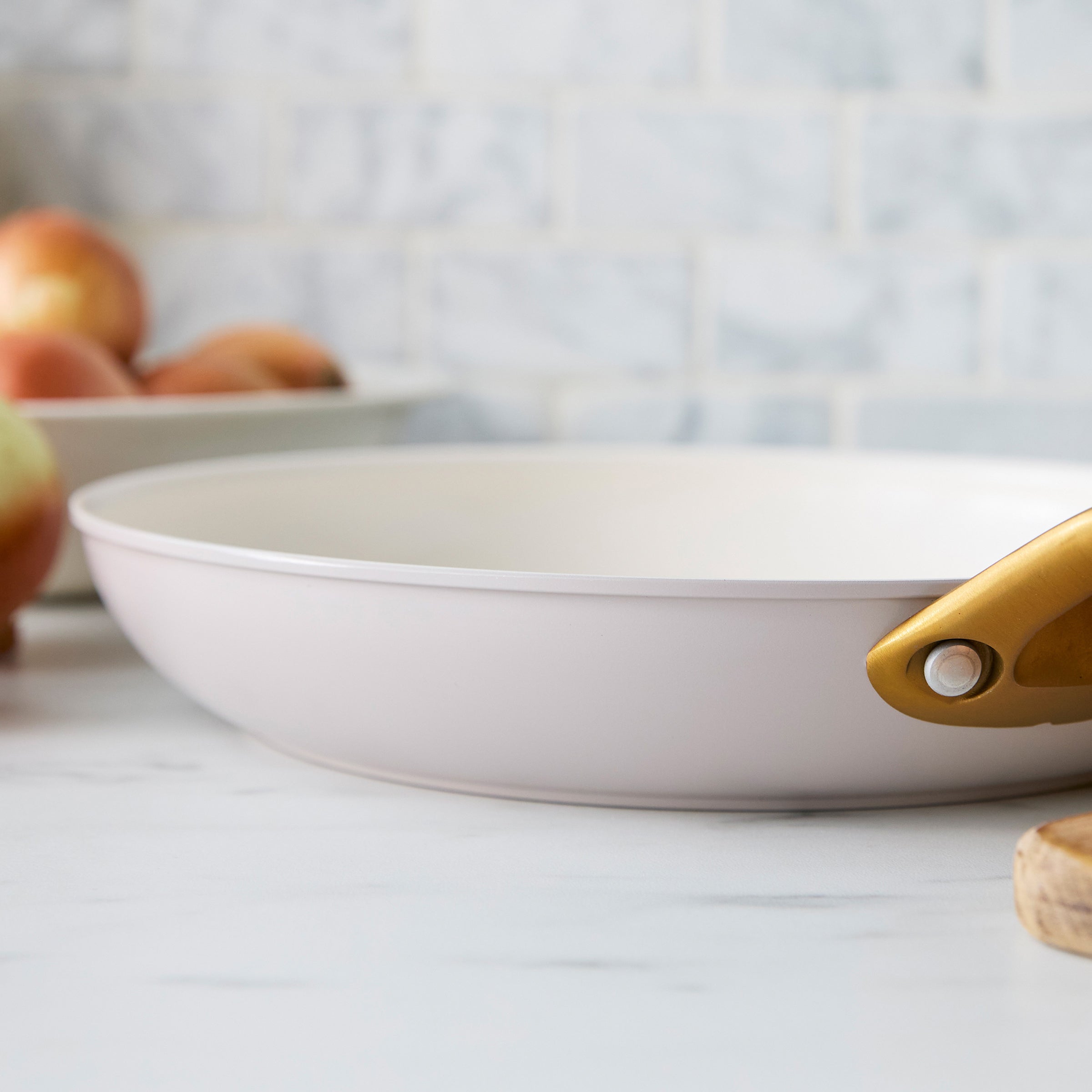Reserve Pro Ceramic Nonstick 8. 10 and 12 Frypan Set | Oyster - Image 9