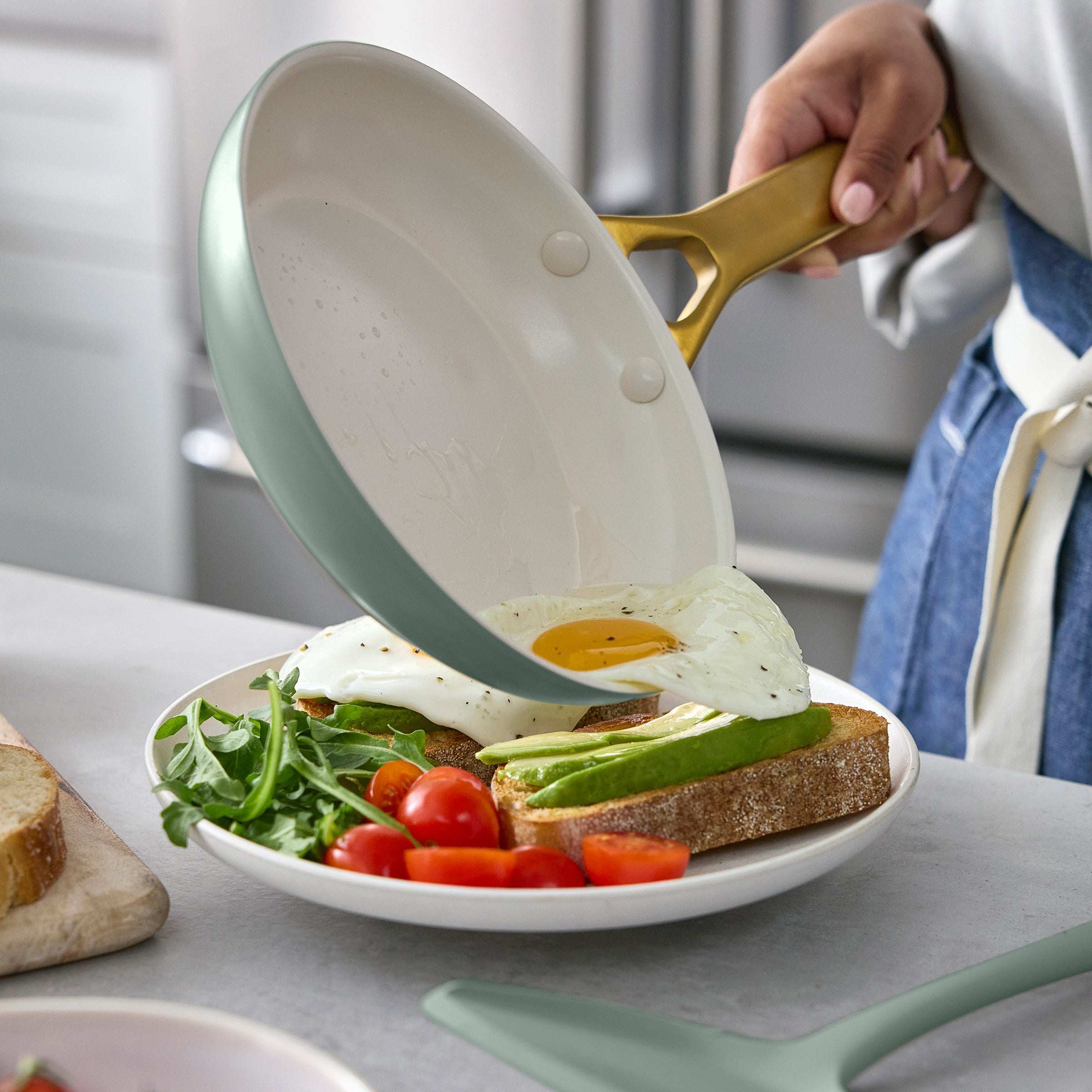 Reserve Pro Ceramic Nonstick 8. 10 and 12 Frypan Set | Moss - Image 3