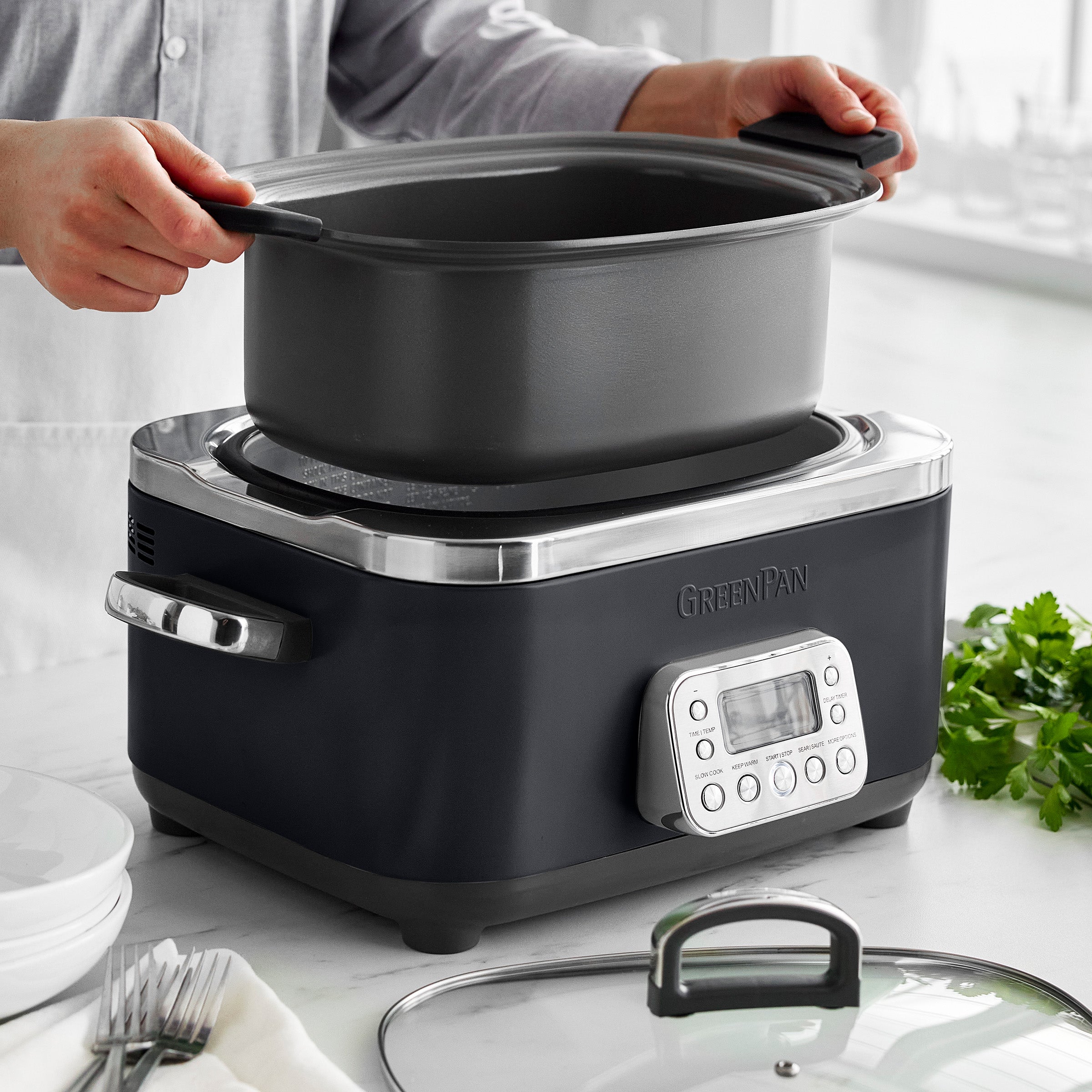 Elite 14-in-1 6-Quart Slow Cooker | Black - Image 5