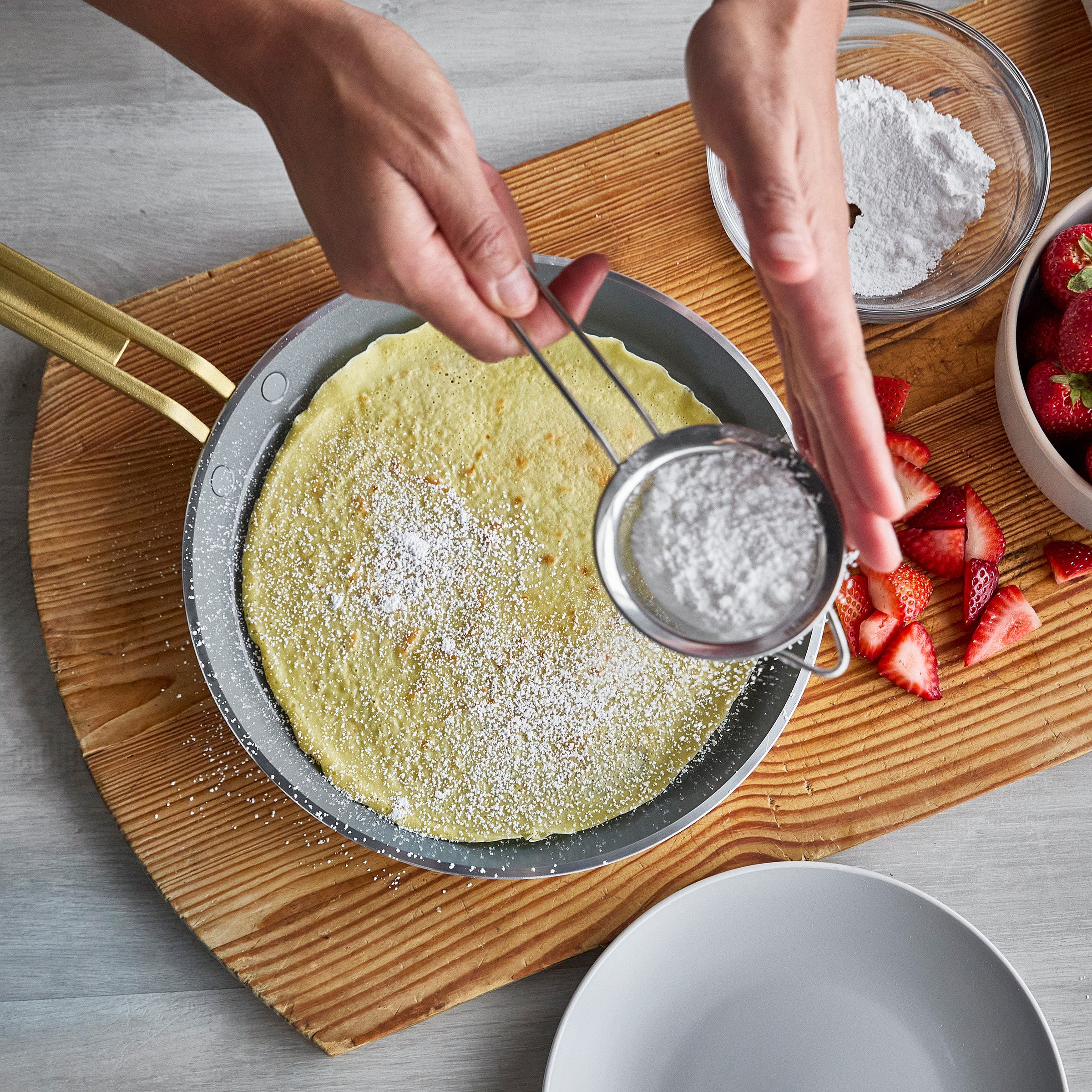 Stanley Tucci™ Ceramic Nonstick 10 Crepe and Omelette Pan | Carrara White - Image 11