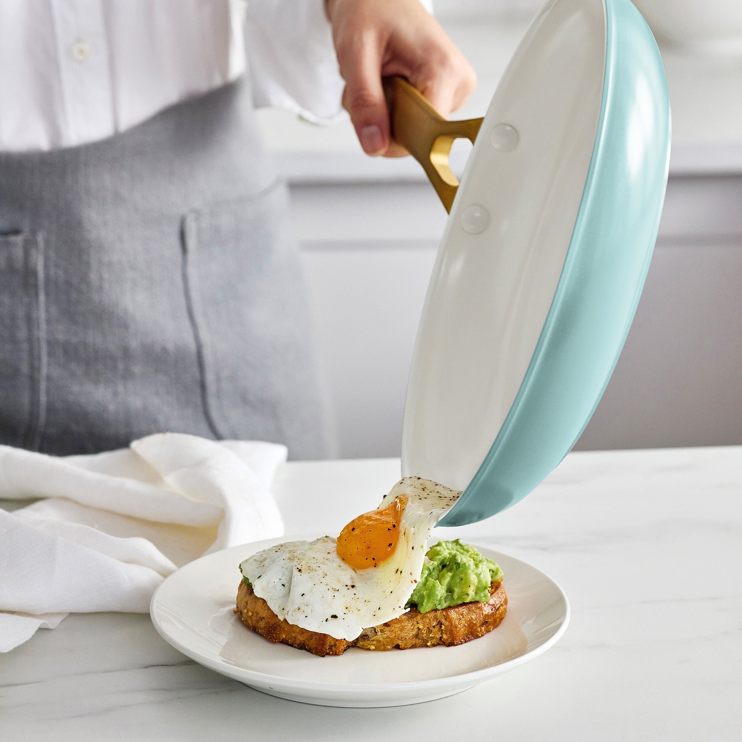 Reserve Pro Ceramic Nonstick 8. 10 and 12 Frypan Set | Seaside - Image 3