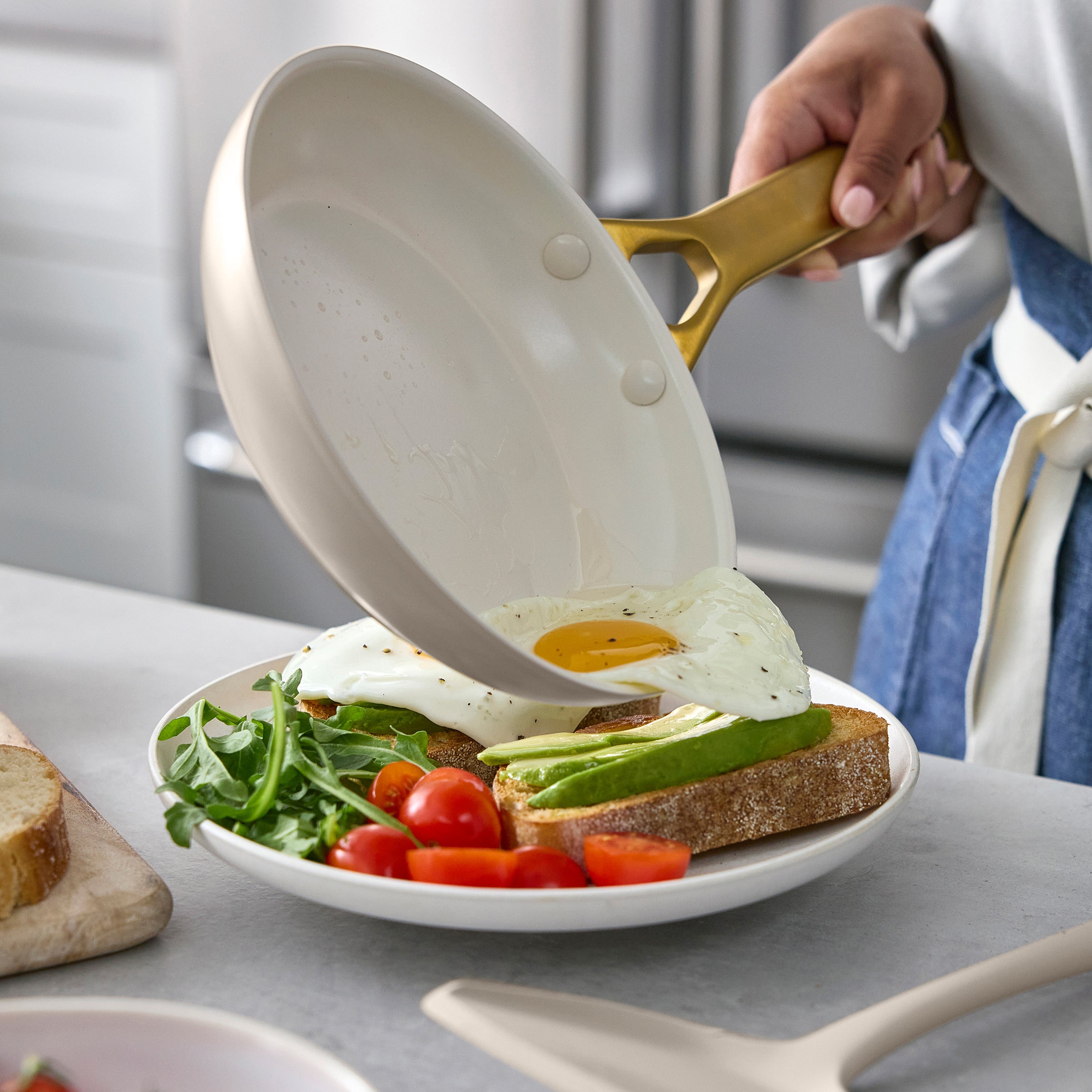 Reserve Pro Ceramic Nonstick 10-Piece Cookware Set | Macadamia - Image 5