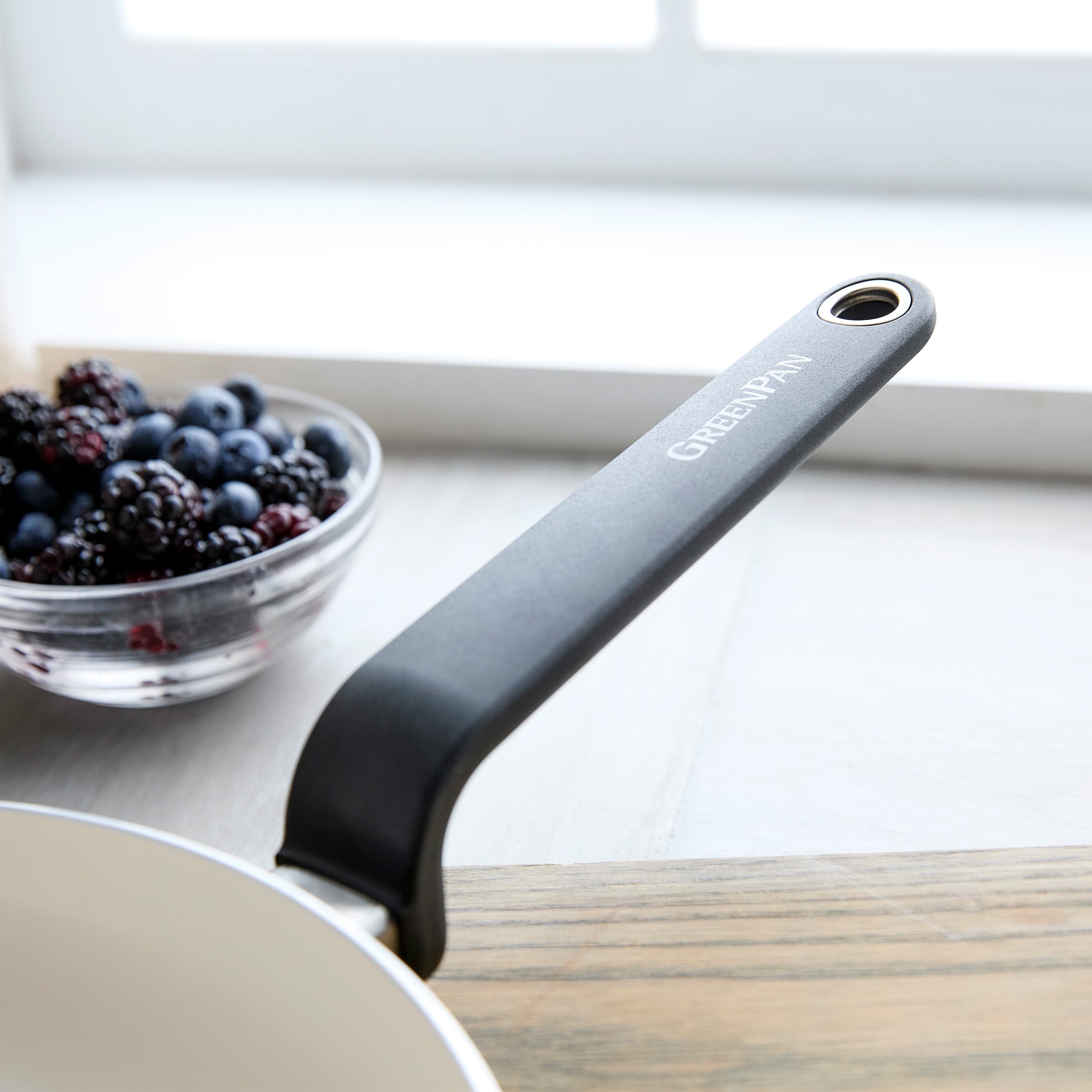 Rio Advanced Ceramic Nonstick 12 Frypan | Black - Image 6