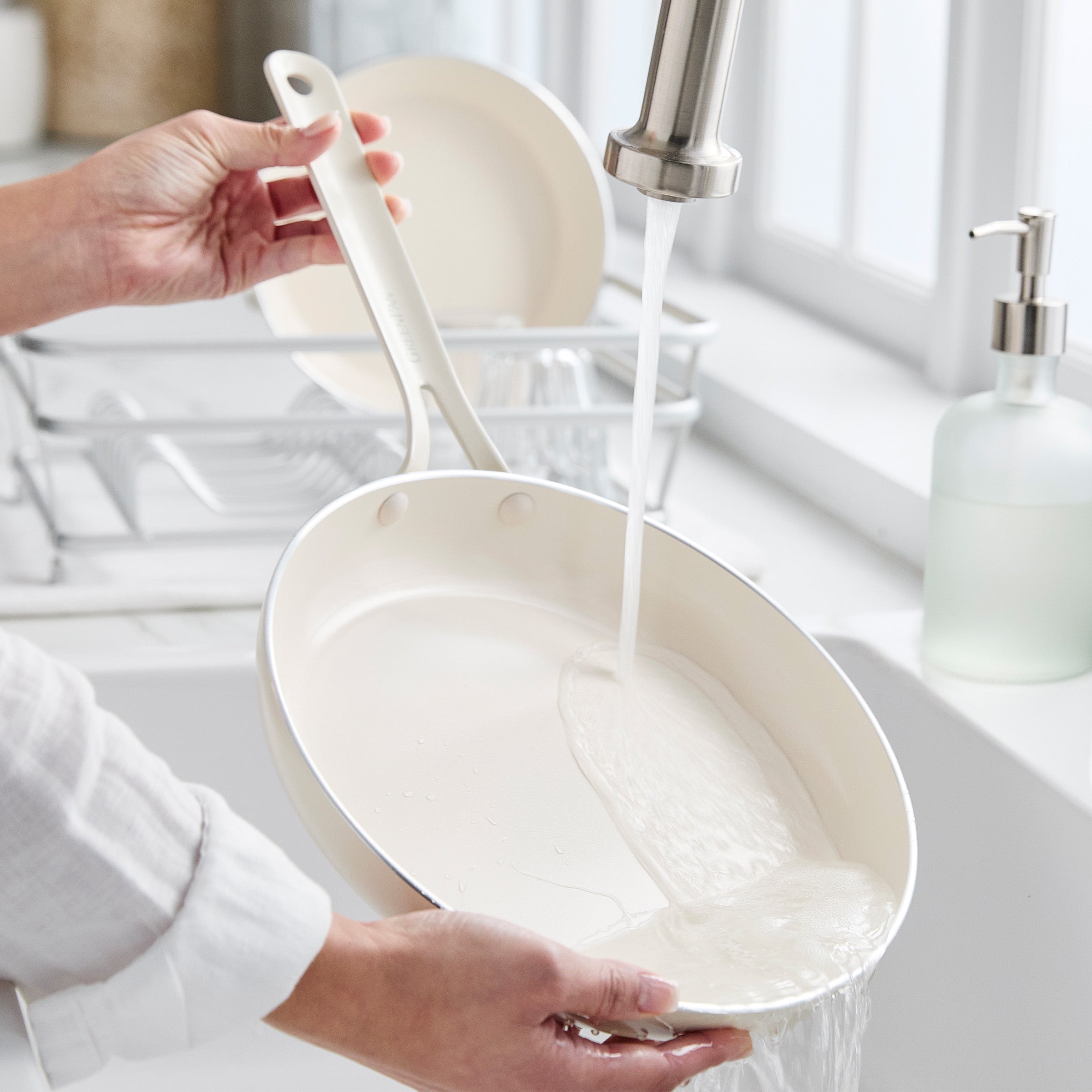 Nova Gallery Ceramic Nonstick 12 Frypan | Cream - Image 9