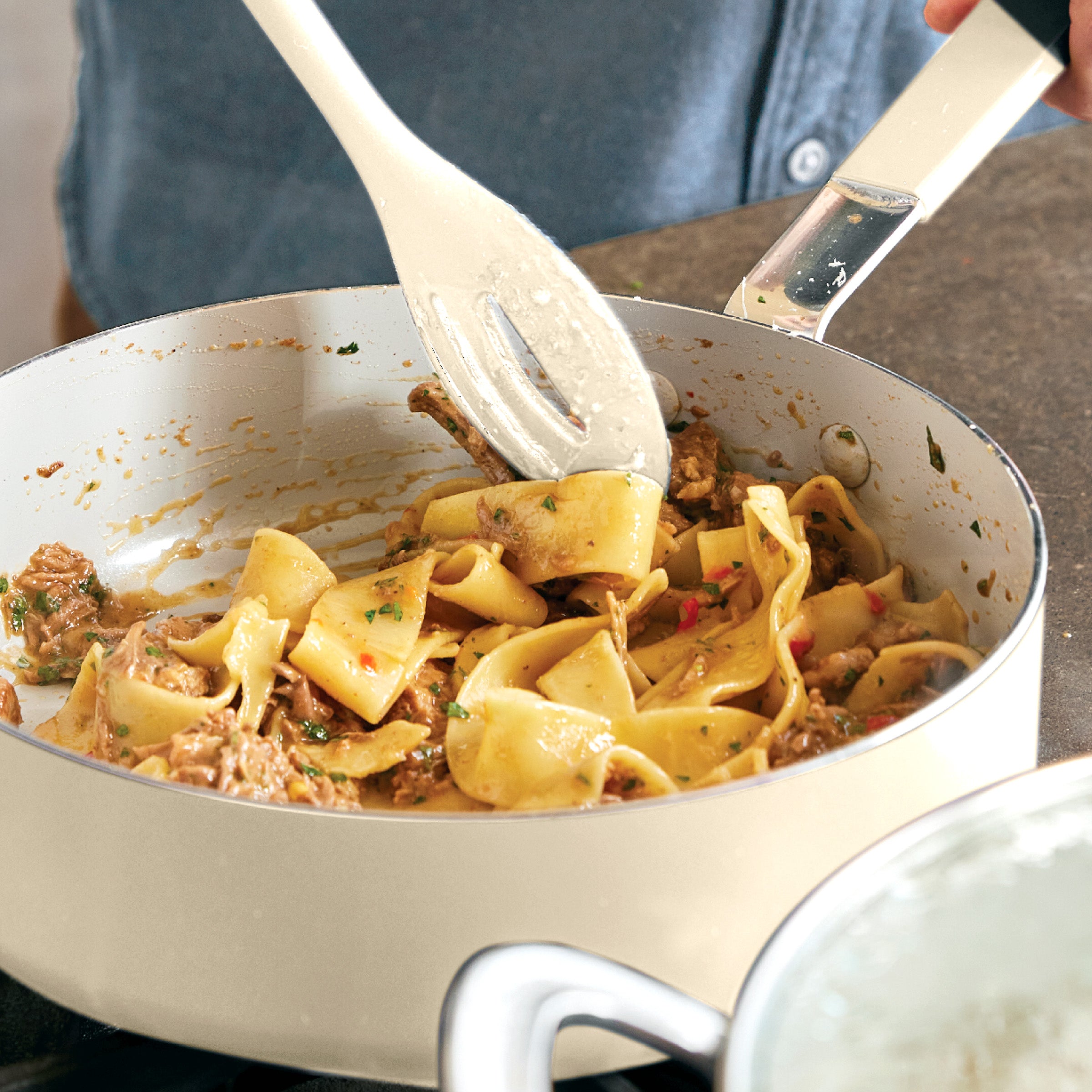 Bobby Flay by GreenPan Professional Ceramic Nonstick 16-Piece Cookware Set | Cream - Image 8