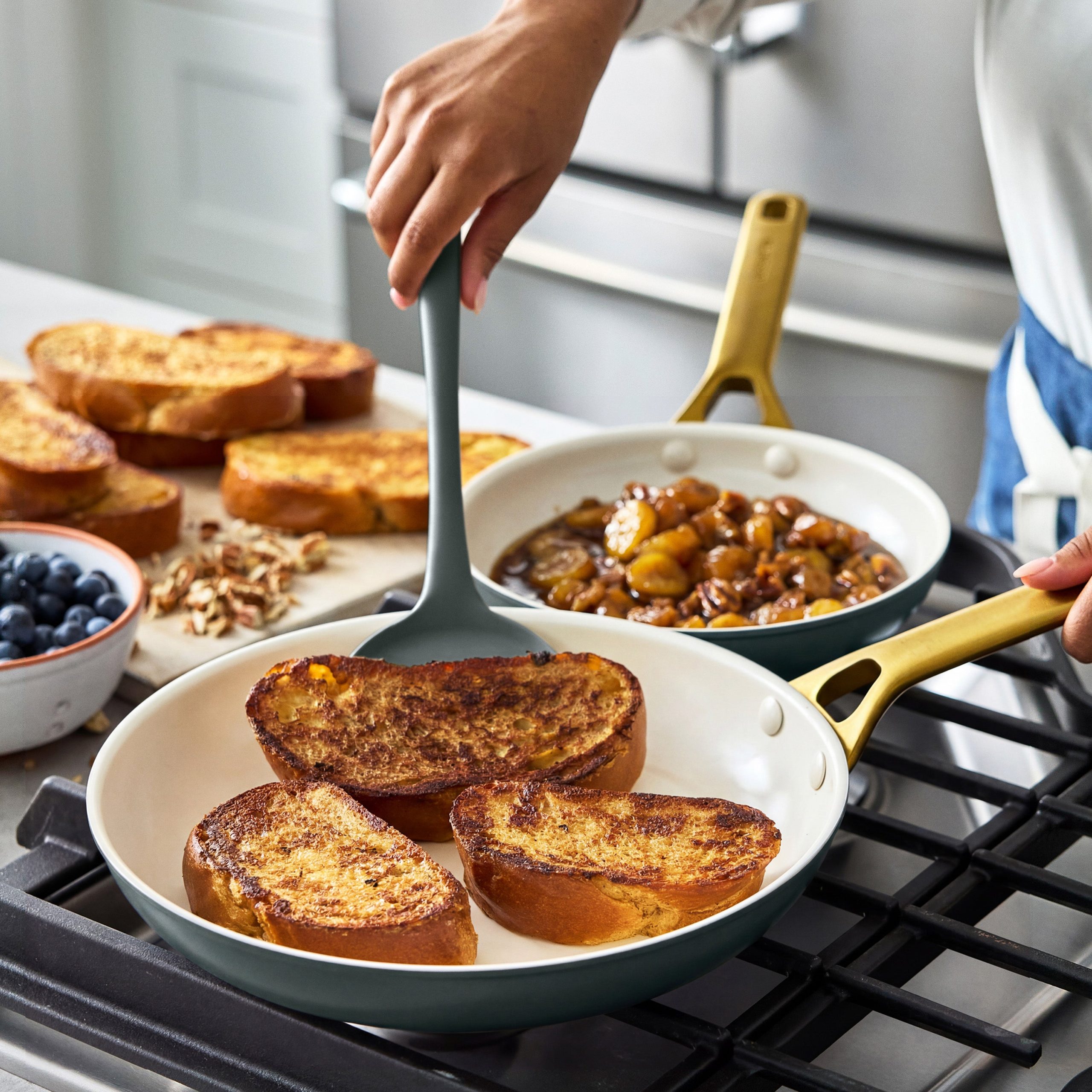 Reserve Pro Ceramic Nonstick 10-Piece Cookware Set | Spruce - Image 4