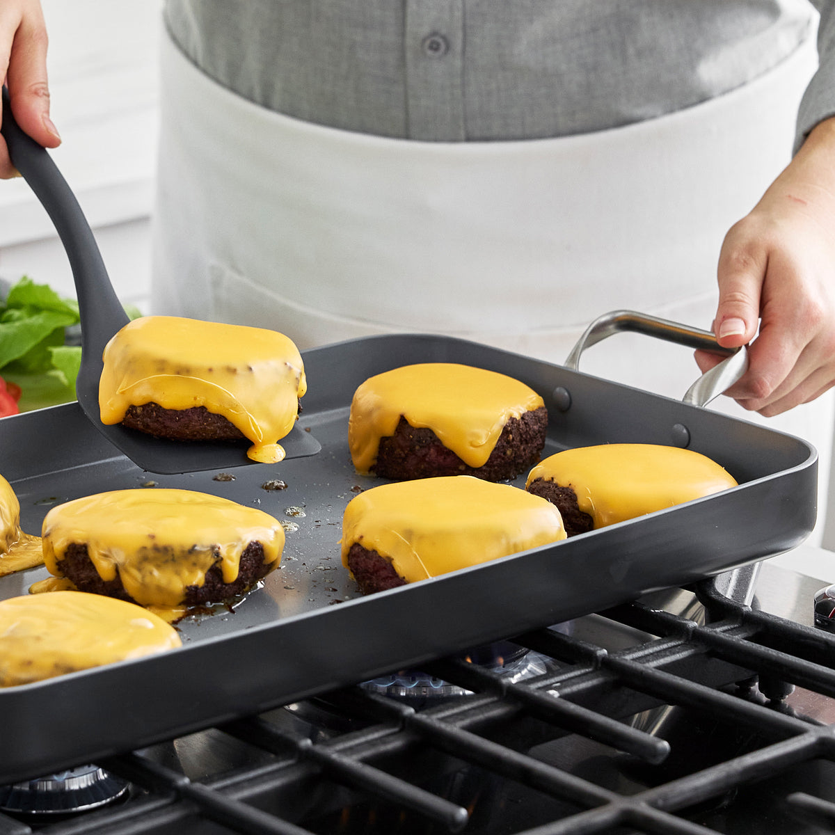 Valencia Pro Ceramic Nonstick 18 x 11 Double Burner Griddle - Image 6