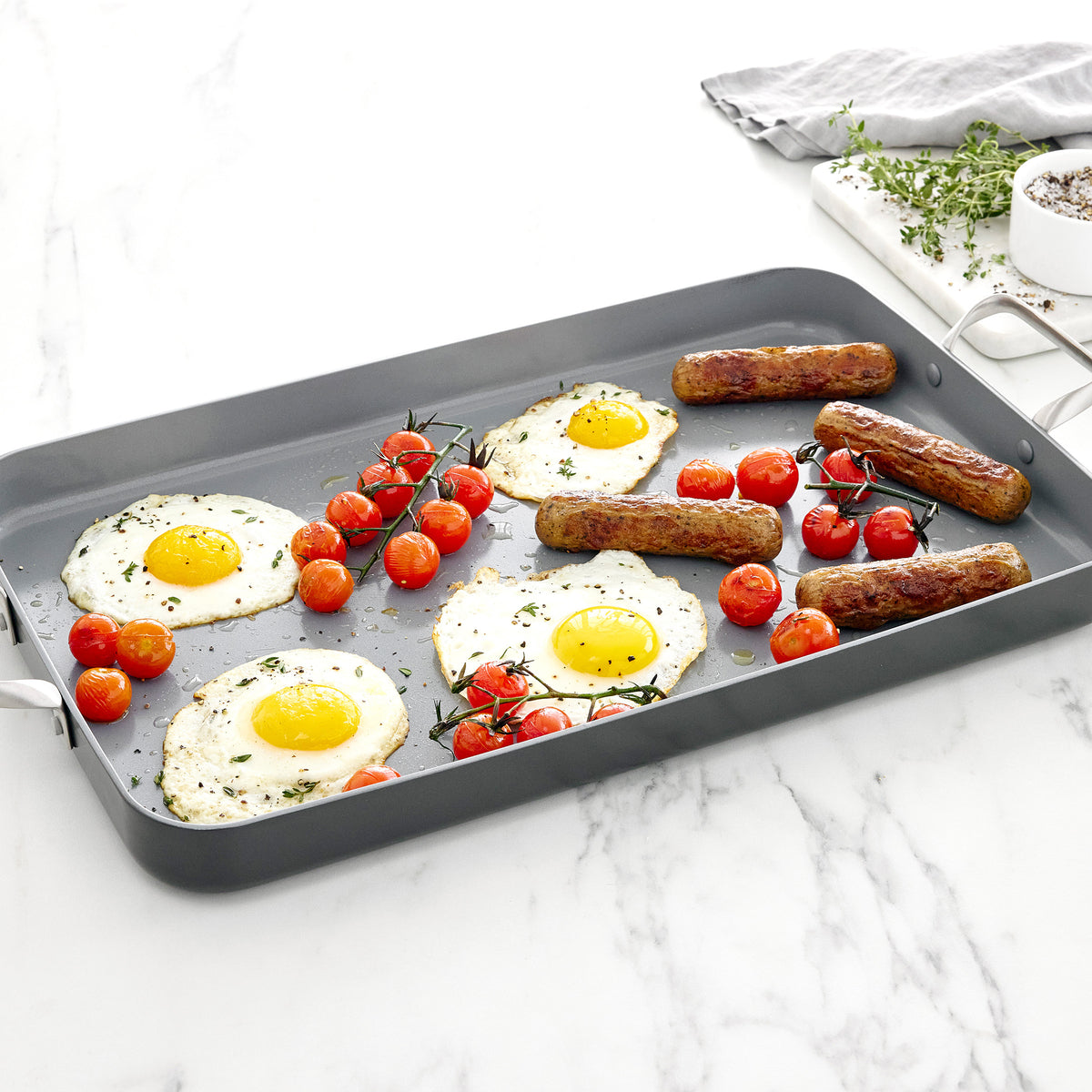 Valencia Pro Ceramic Nonstick 18 x 11 Double Burner Griddle - Image 3