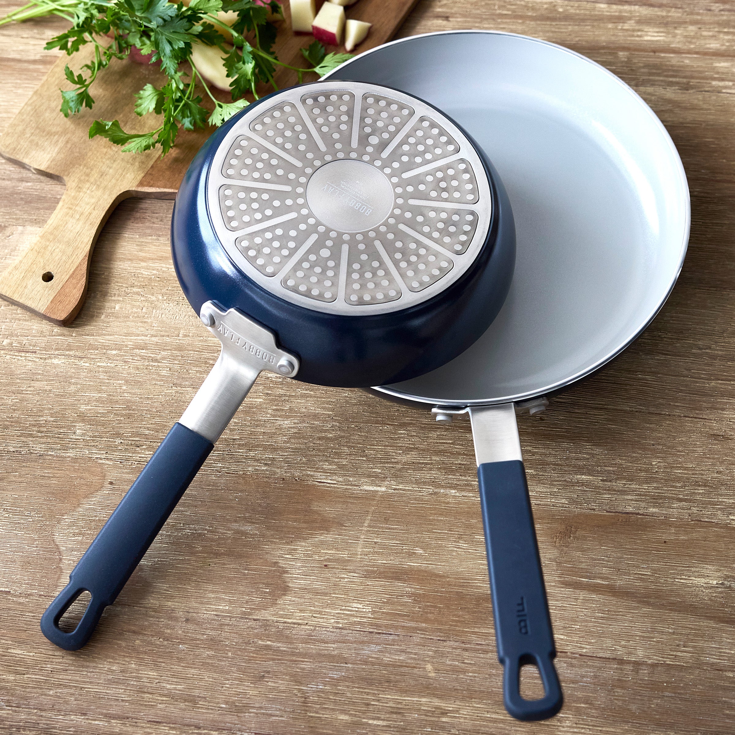 Bobby Flay by GreenPan Professional Ceramic Nonstick 16-Piece Cookware Set | Oxford Blue - Image 8